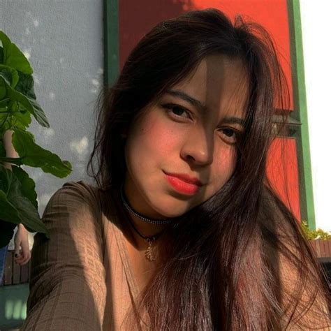 daniela antury|@danielaantury .